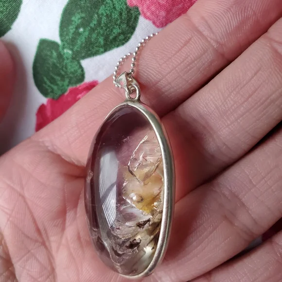 Rare Quartz Enhydro Quartz Set In Fine 990 Silver Necklace OOAK crystal Artisan - Picture 8 of 10